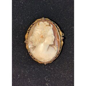 Antique Italian Roman revival shell Cameo with Rose Gold Setting
